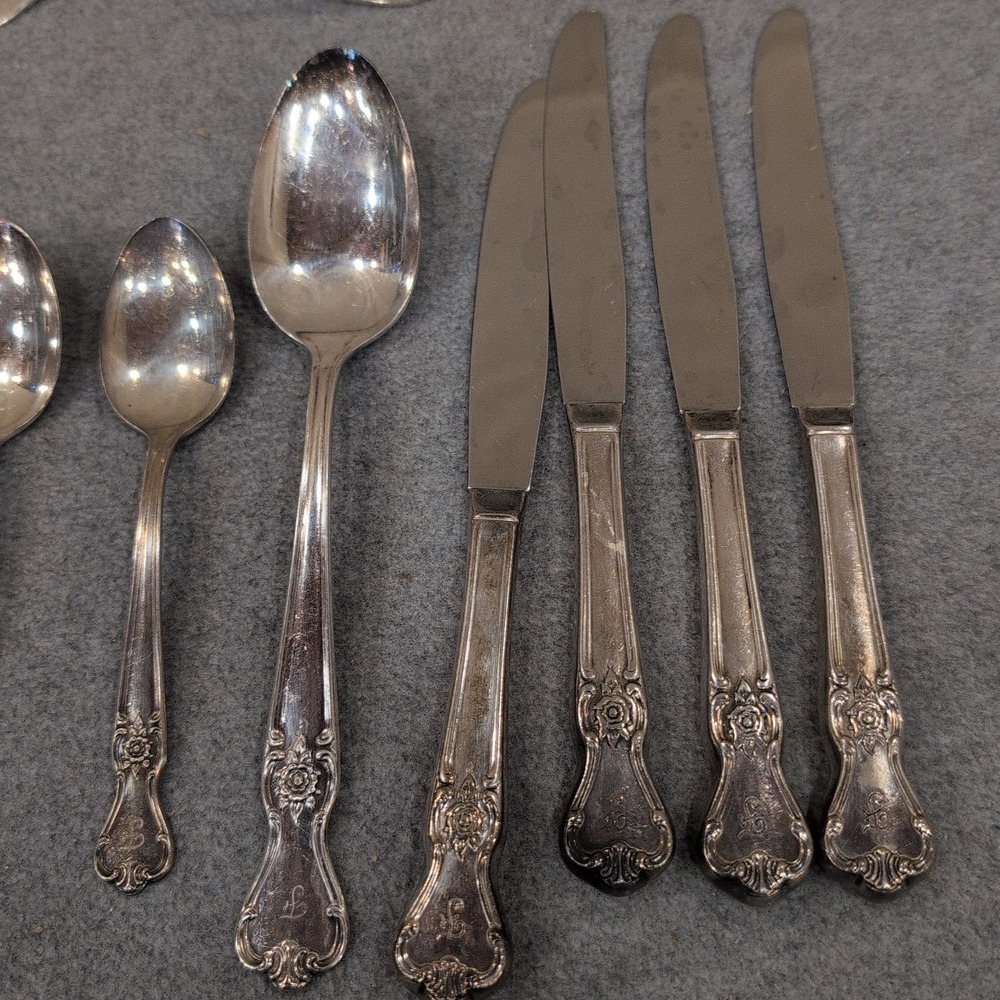 Old Company Plate‎ Signature Rose Silverplate Flatware Set 13pc Monogrammed F - Picture 6 of 8